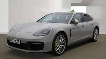 2022 Porsche Panamera