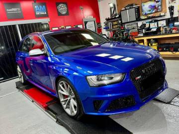 2015 Audi RS4 Avant