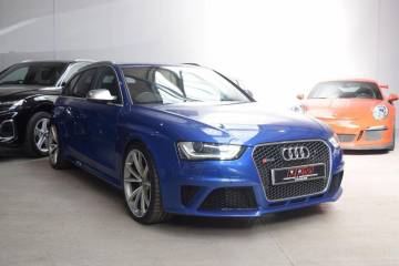 2015 Audi RS4 Avant