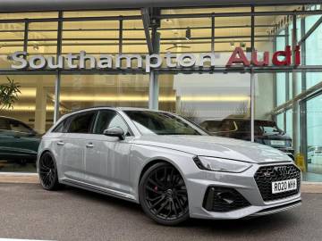2020 Audi RS4 Avant
