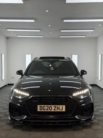 2020 Audi RS4 Avant