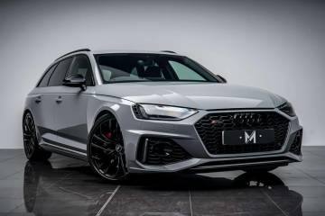 2022 Audi RS4 Avant