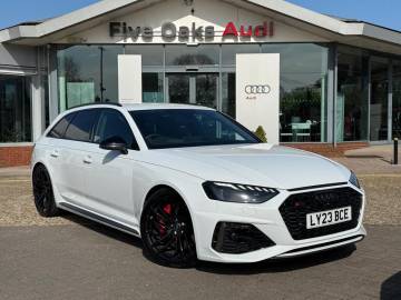 2023 Audi RS4 Avant