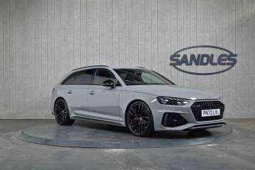 2022 Audi RS4 Avant