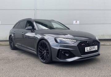2021 Audi RS4 Avant