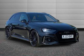 2023 Audi RS4 Avant