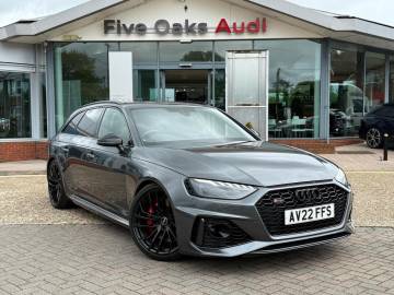 2022 Audi RS4 Avant