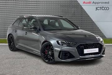 2023 Audi RS4 Avant