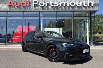 2022 Audi RS4 Avant