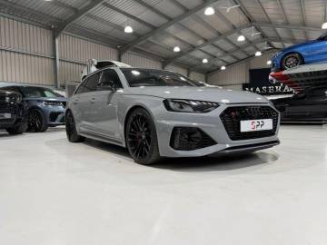 2023 Audi RS4 Avant