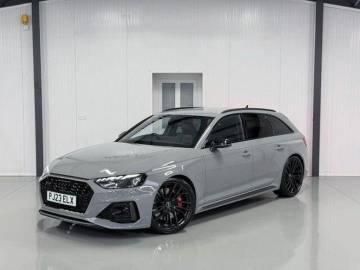 2023 Audi RS4 Avant