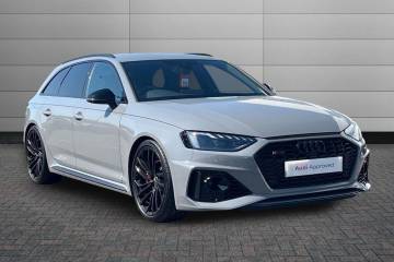 2023 Audi RS4 Avant