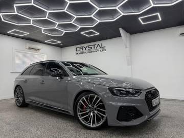 2023 Audi RS4 Avant
