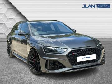 2022 Audi RS4 Avant