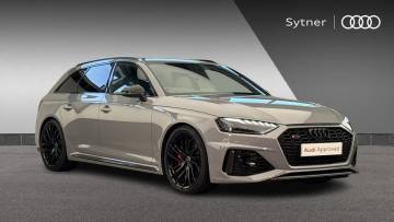 2022 Audi RS4 Avant