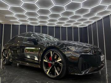 2022 Audi RS6 Avant
