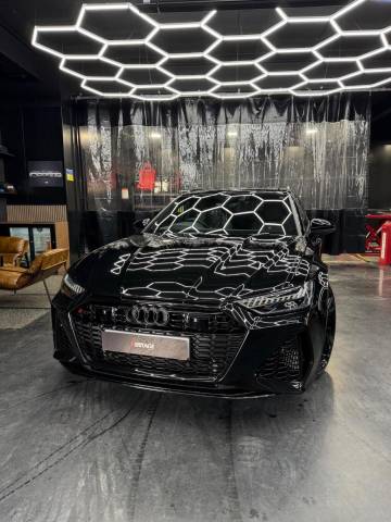 2022 Audi RS6 Avant