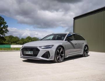 2022 Audi RS6 Avant