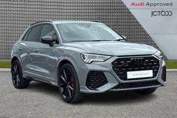 2022 Audi RS Q3