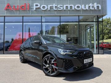 2023 Audi RS Q3