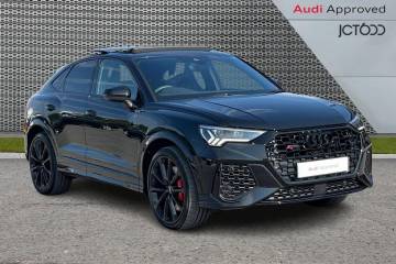 2023 Audi RS Q3