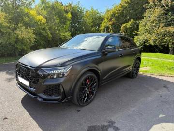 2022 Audi RSQ8