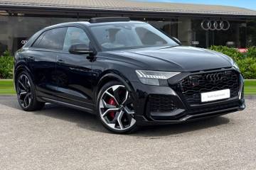 2022 Audi RSQ8