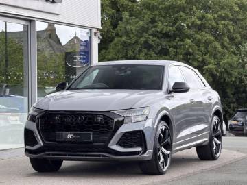 2023 Audi RSQ8