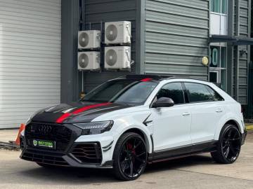 2022 Audi RSQ8