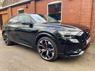 2022 Audi RSQ8