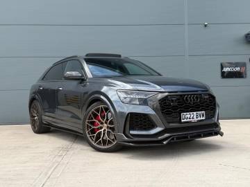 2022 Audi RSQ8