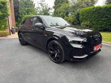 2023 Audi RSQ8