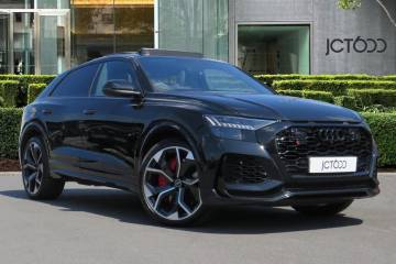 2023 Audi RSQ8