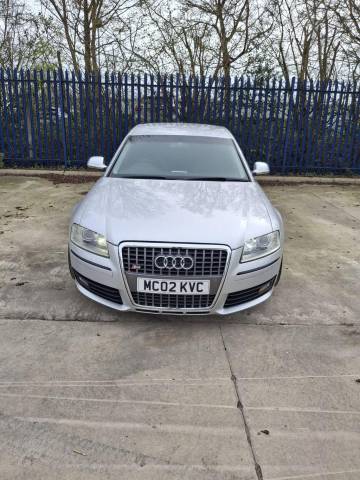2009 Audi S8