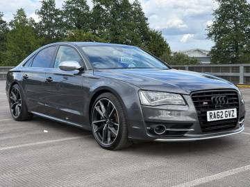 2012 Audi S8