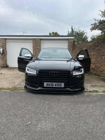 2016 Audi S8