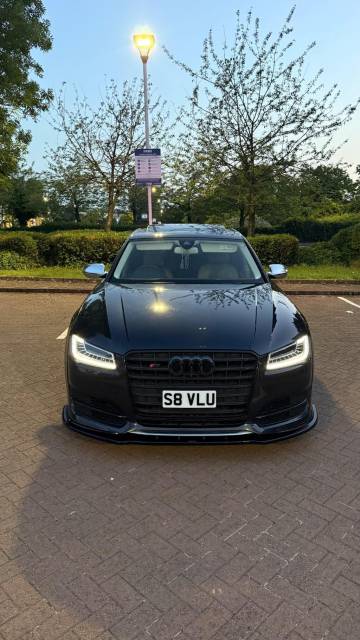 2015 Audi S8