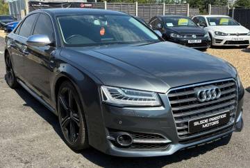 2015 Audi S8