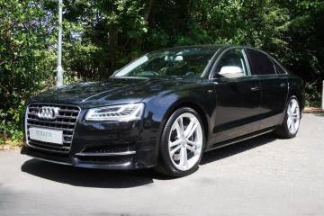 2016 Audi S8