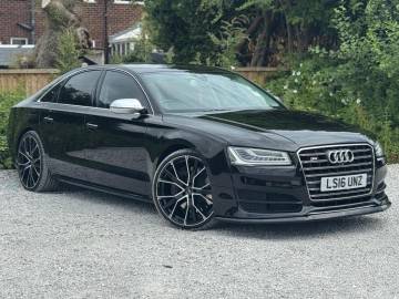 2016 Audi S8