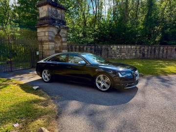 2013 Audi S8