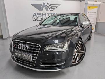 2013 Audi S8