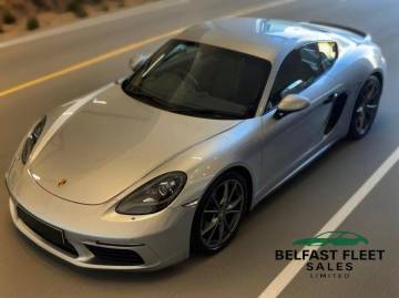2022 Porsche 718 Cayman
