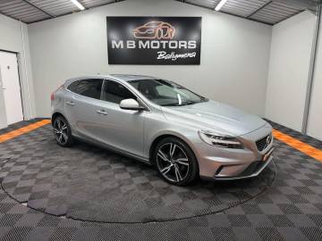 2018 Volvo V40