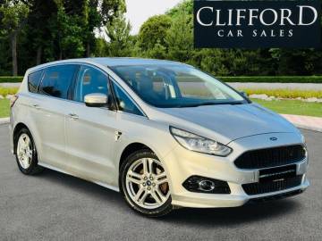 2017 Ford S-Max