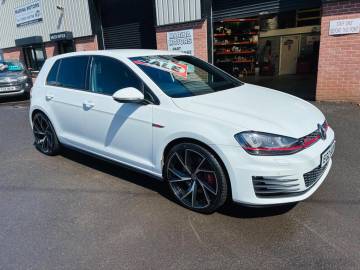2017 Volkswagen Golf