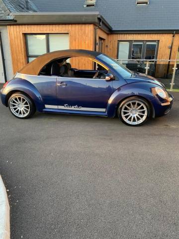 2005 Volkswagen Beetle