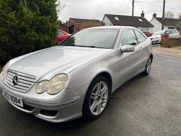 2004 Mercedes-Benz C Class