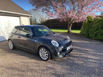 2015 MINI Hatch