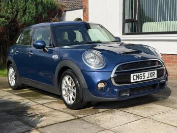 2016 MINI Hatch